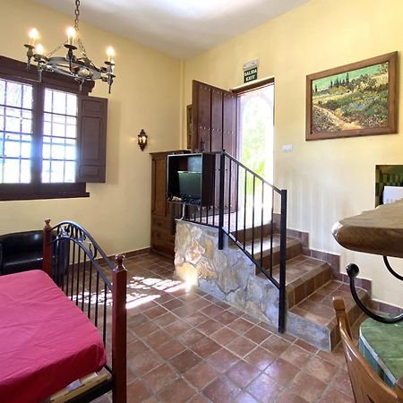 Castle Tower Apartment In Rural Holiday Park 'Bernard' Tolox Extérieur photo