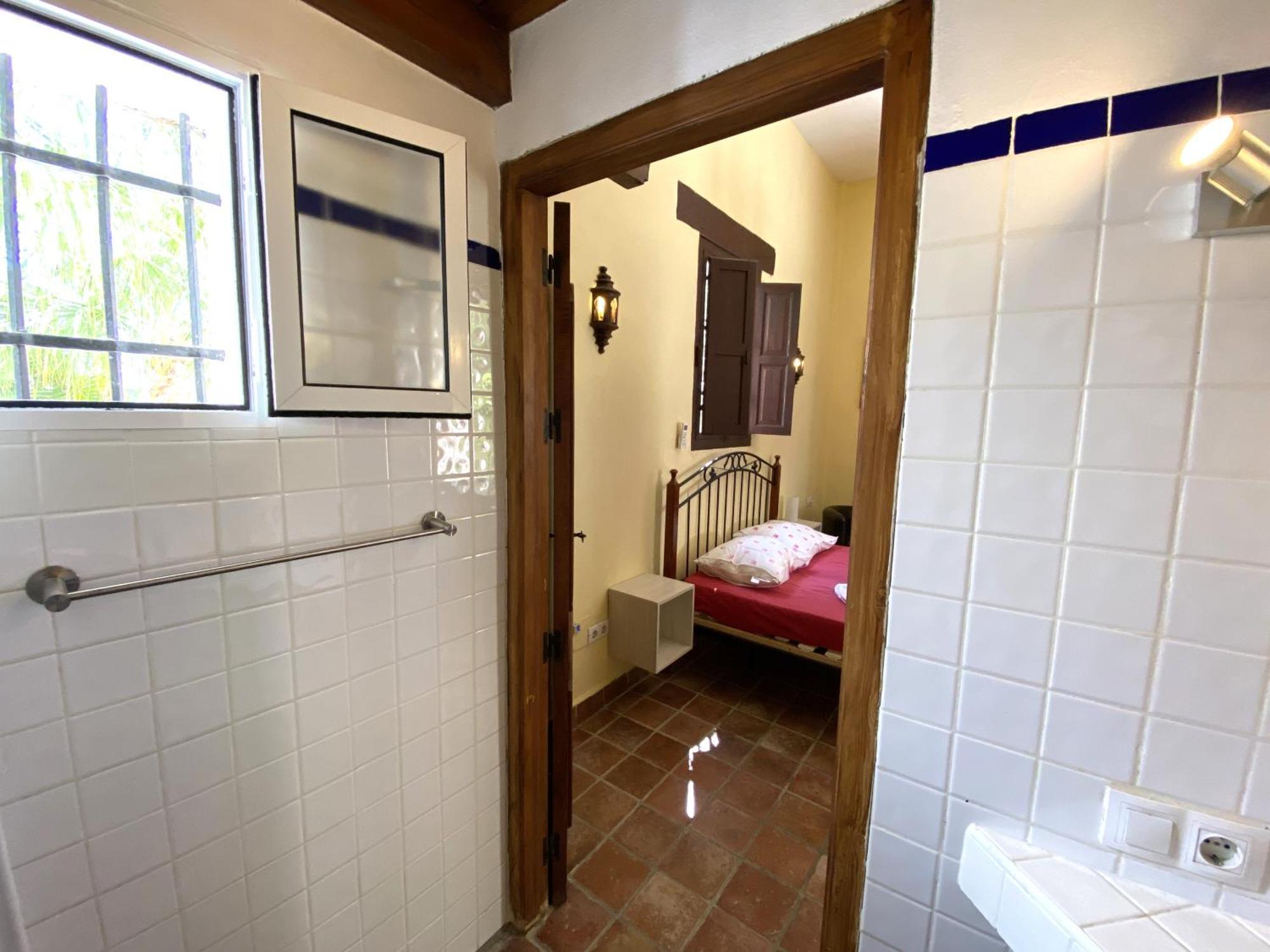 Castle Tower Apartment In Rural Holiday Park 'Bernard' Tolox Extérieur photo