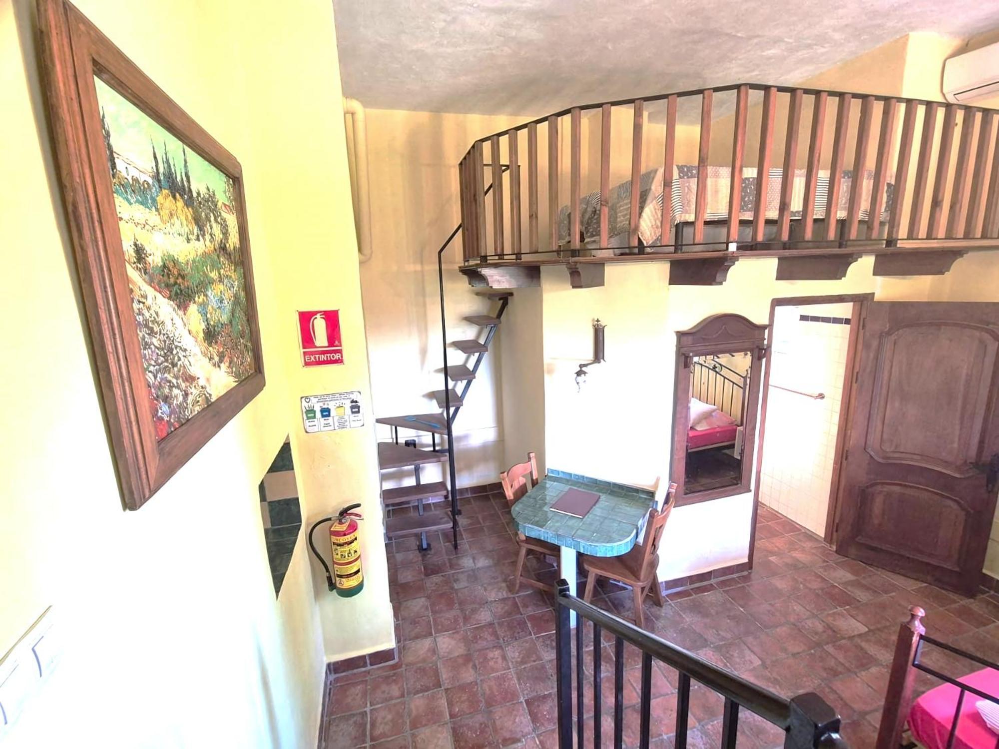Castle Tower Apartment In Rural Holiday Park 'Bernard' Tolox Extérieur photo