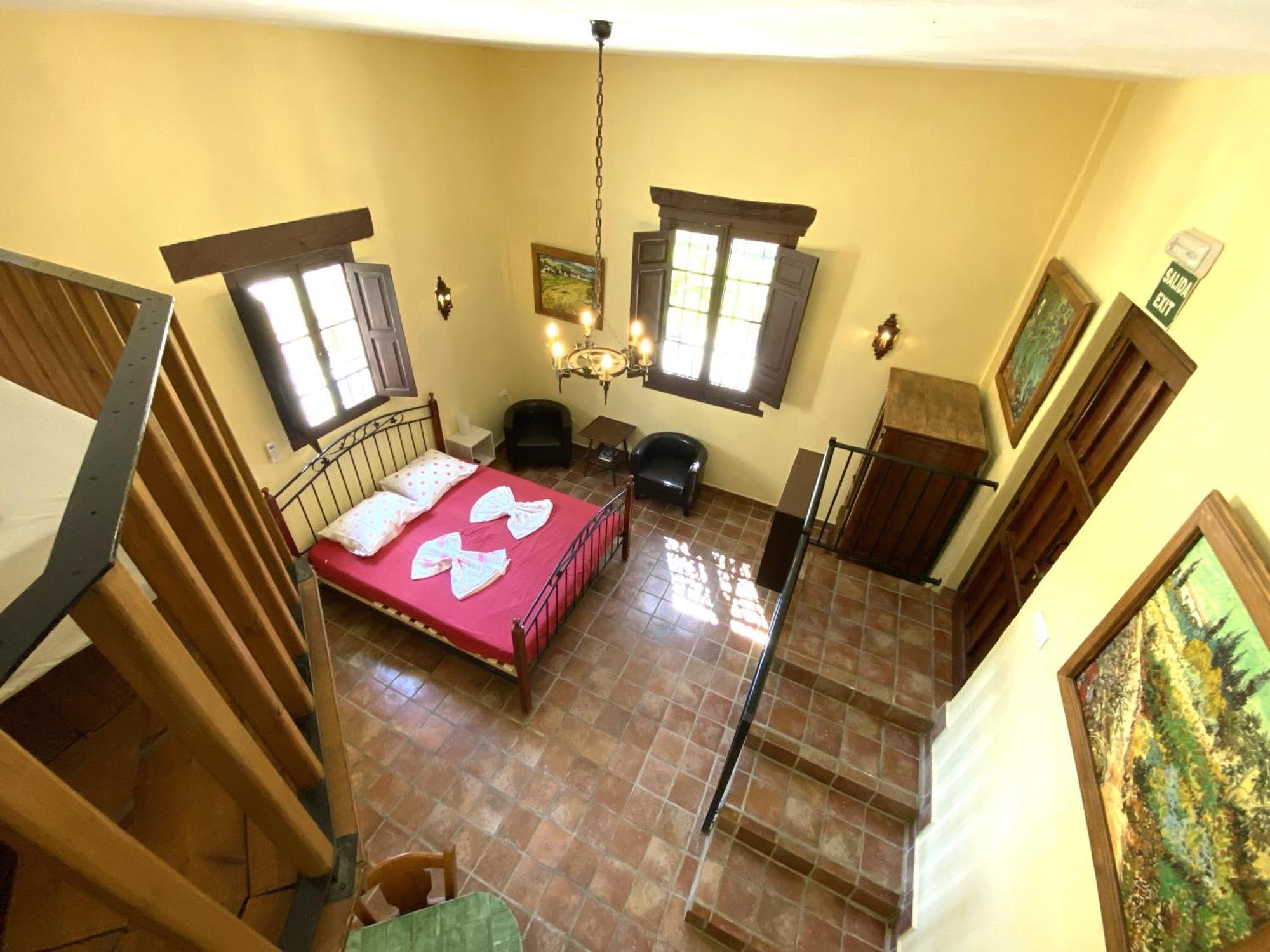 Castle Tower Apartment In Rural Holiday Park 'Bernard' Tolox Extérieur photo